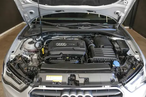 Audi A3 SPORTBACK 1.8T FSI L/13 2013