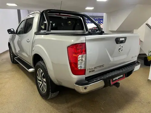 Nissan Frontier 2.3 Le Cd 4x4 At 2021