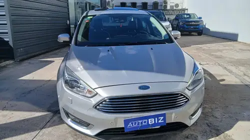 Ford Focus III 2.0 Sedan Titanium At6 2016