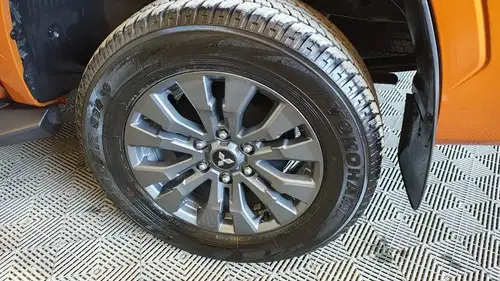 L200 2.4 Gls 4X4 At Full 2025