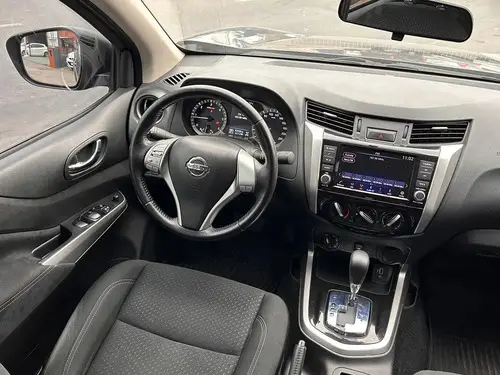 Nissan Frontier 2.3 Le Cd 4x4 At 2020