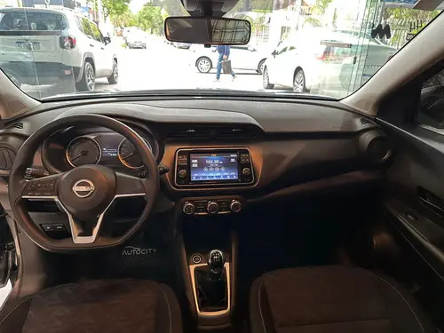 Nissan Kicks 1.8 Sense Manual 2025