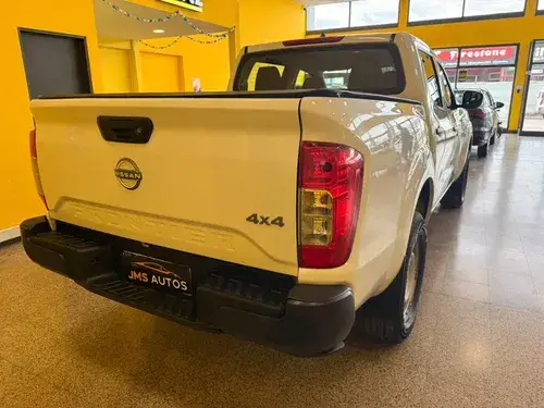 Nissan Frontier 2.3 Se Cd 4x4 Mt 2023