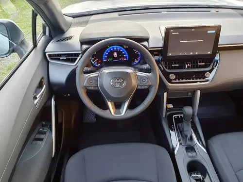 Toyota Corolla Cross 1.8 Xei Hv E-Cvt 2025
