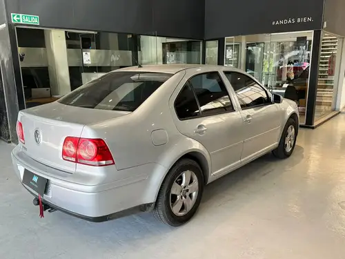Volkswagen Bora 2.0 Comfortline 2011