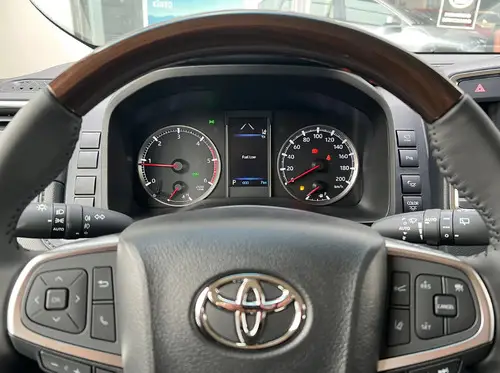 Toyota Hiace 2.8 Tdi Wagon 6at 10a 2026