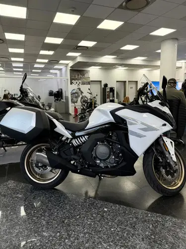 650 GT Touring 2026