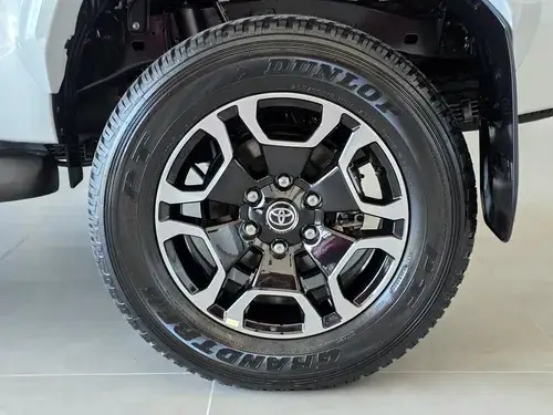 Toyota Hilux Pick-Up 2.8 Cd Srx 204Cv 4X4 At 2026