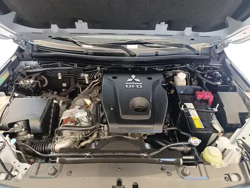 L200 2.4 Di-d High Power 181cv Cuero 2022