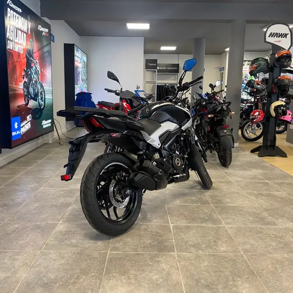 Bajaj Dominar 250 Street 2026