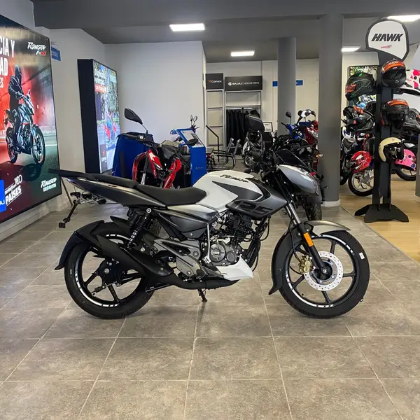 Bajaj Rouser Ls125 Street 2026