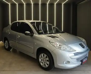 Peugeot 207 Compact 1.4 4 P XS/ALLURE 2013
