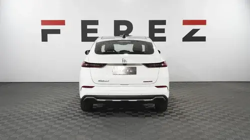Fiat FASTBACK 1.3 T270 At6 2025
