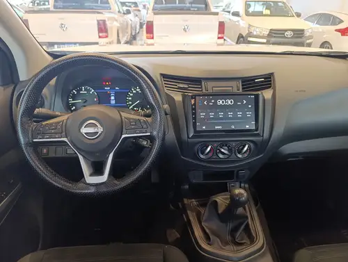 Nissan Frontier 2.3t S 4x2 Mt L22 2023