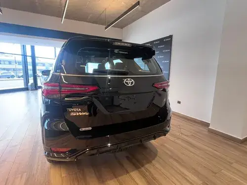 Toyota SW4 2.8 Tdi Gr-s 4x4 7as 6at 2026