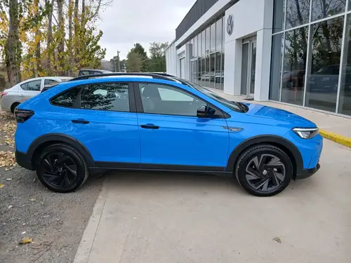 Volkswagen Nivus OUTFIT 200 TSI AT G1 2025
