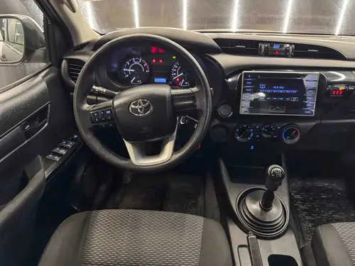 Toyota Hilux L/16 2.4 DC 4X2 TDI DX 2017