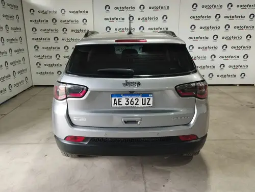 Jeep Compass 2.4 4X2 SPORT L17 2020