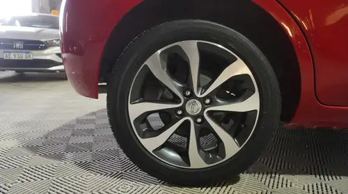 Nissan March 1.6 Advance Media Tech 107cv 2019