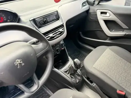 Peugeot 208 1.6 Active 2020