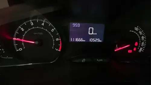 Peugeot 208 1.6 ALLURE 5P L13 2018