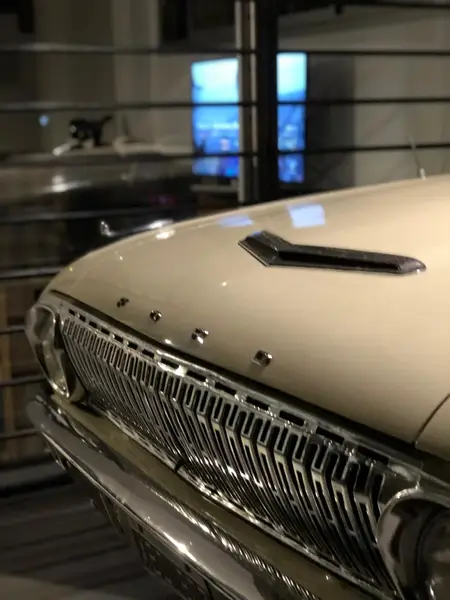 Ford FALCON AMERICANO Luneta redonda de Colección 1962