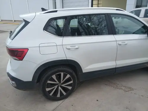 Volkswagen Taos HIGLINE 250 TSI AT 2021
