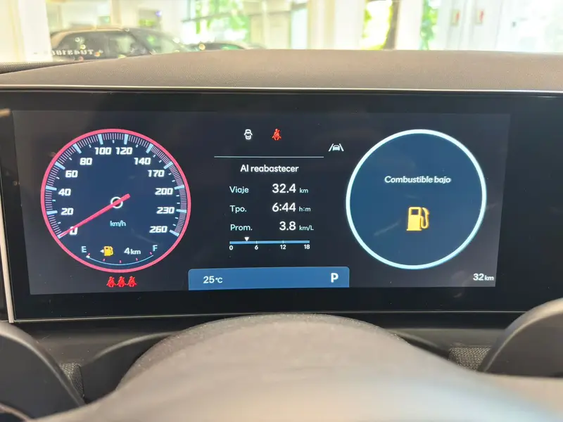 Hyundai New Tucson Hybrid 4WD 2026