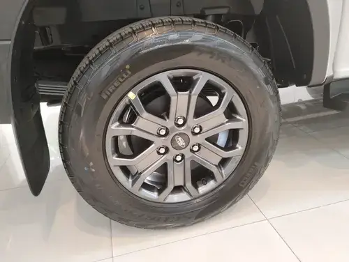 Ford Ranger 2.0T Cd Black 4X4 Mt 2026