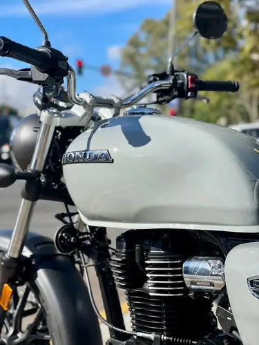 Honda cb 350 h ness calle 2026