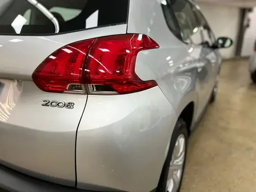 Peugeot 2008 1.6 Allure 2016
