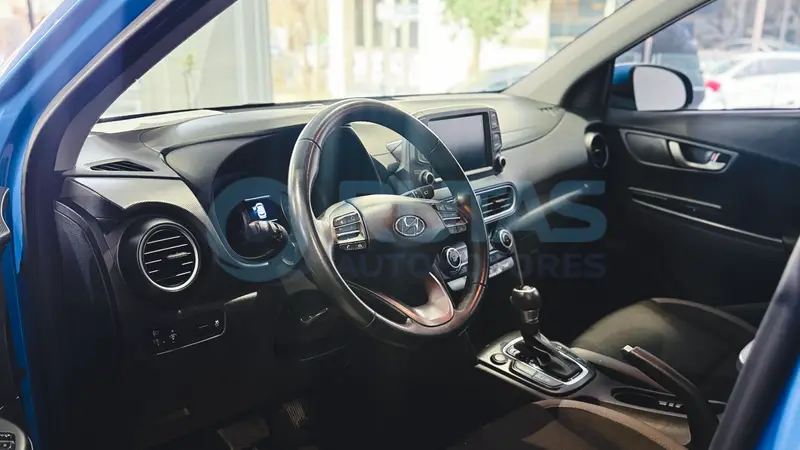 Hyundai KONA 2WD STYLE 2021