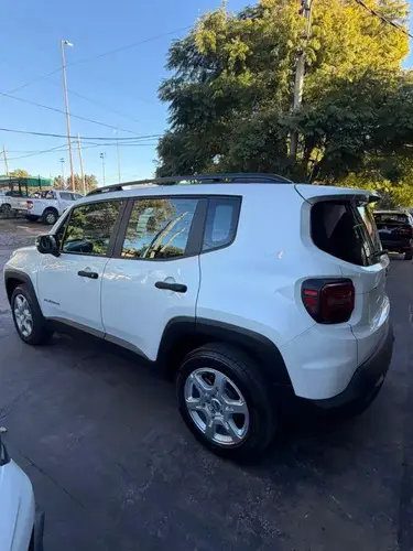 Jeep Renegade 1.3T Sport At6 Fwd 2026