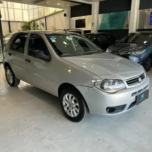 Fiat Palio Attractive 1.4 2016