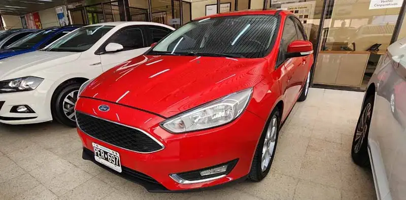 Ford FOCUS FOCUS 2,0 5P SE PLUS POWERSHIFT 2015