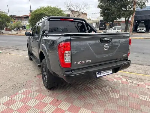 Nissan Frontier 2.3 Le Cd 4x4 At 2020