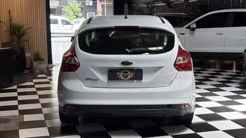 Ford Focus III 1.6 S 2015