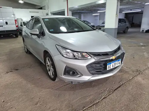 Chevrolet Cruze 1.4T LT MT 2021