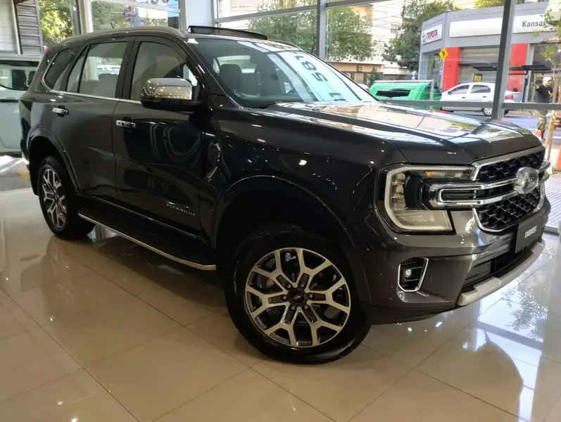 Ford EVEREST 2.3 TITANIUM AT 2026