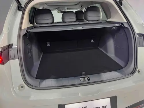 B10 REEV Ultra Híbrido 2026