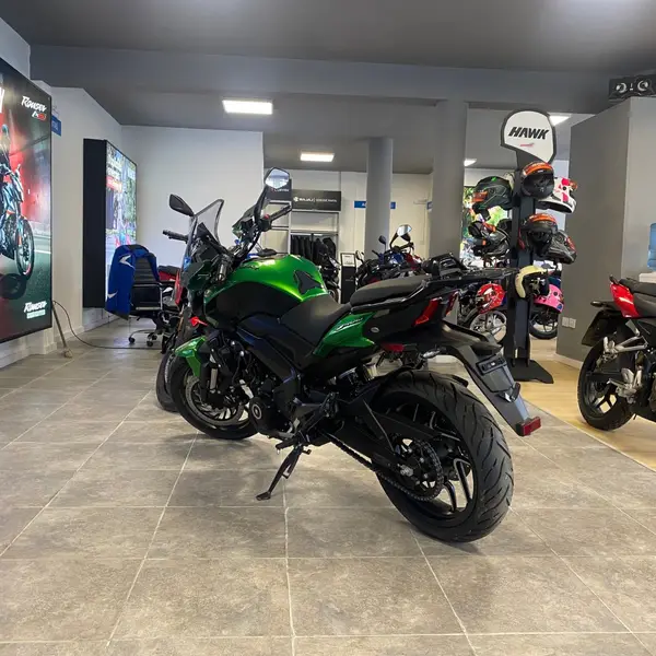 Bajaj Dominar 400 Street 2026