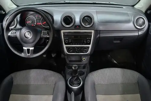 Volkswagen Voyage 1.6 GP I-Motion 2013