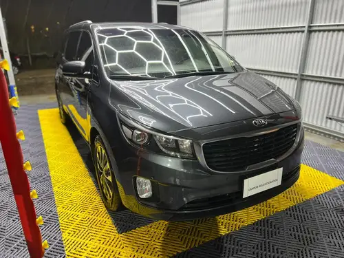 Kia Carnival 2.2 Crdi Ex Premium 2017