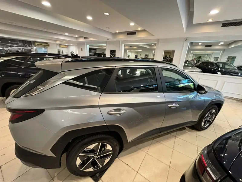 Hyundai New Tucson Hybrid 4WD 2026