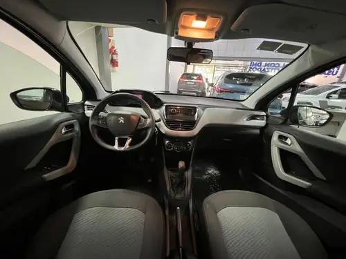 Peugeot 208 1.5 Allure 2015