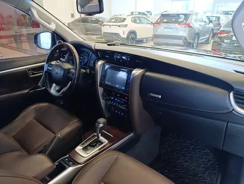 Toyota SW4 2.8 Srx 177cv 4x4 7as At 2016