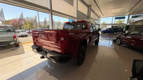 Chevrolet Silverado 5.3 V8 Z71 Trail Boss 2026