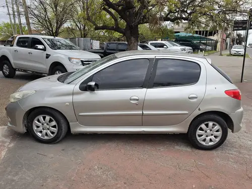 Peugeot 207 1.4 Xs 2010