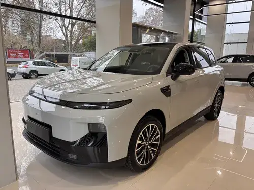 B10 REEV 2026