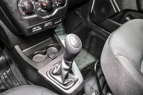 Renault Kangoo Ii Express 1.6 Sce Confort 5A 2026